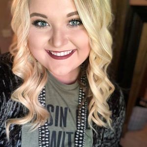 Meet your Posher, Madison